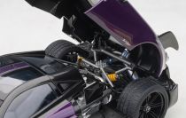 AUTOart  Pagani Pagani Huayra BC - VIOLA / CARBON - Purlple Metallic