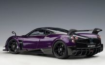 AUTOart  Pagani Pagani Huayra BC - VIOLA / CARBON - Purlple Metallic