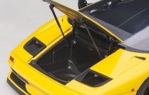 AUTOart  Lamborghini Lamborghini Diablo SV-R - SUPERFLY YELLOW - Yellow
