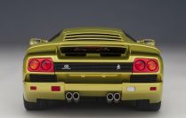 AUTOart  Lamborghini Lamborghini Diablo SE 30th - GIALLO SPYDER - Yellow Metallic