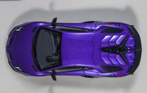 AUTOart  Lamborghini Lamborghini Aventador SVJ - VIOLA PASIFAE - Red Matt