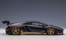 AUTOart  Lamborghini Lamborghini Aventador LB Works - BALCK / GOLD - Black / Gold