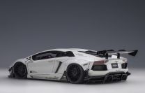 AUTOart  Lamborghini Lamborghini Aventador LB Works - METALLIC WHITE  - White