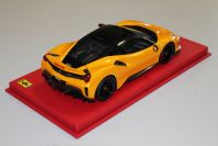 BBR Models  Ferrari Ferrari 488 PISTA - YELLOW TRISTRATO / PRO Yellow Tristrato / Black