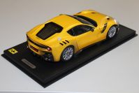 BBR Models  Ferrari Ferrari F12 TDF TEST - GIALLO TRISTRATTO Yellow Tristrato / Black