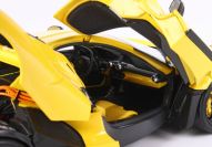 BBR Models  Ferrari Ferrari LaFerrari - GIALLO MODENA Yellow Modena