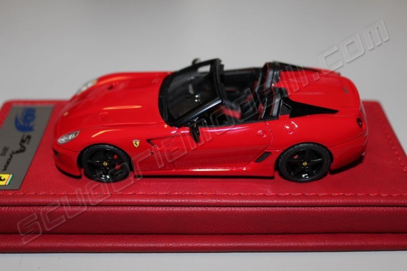 BBR 1/43 Fフェラーリ SA Aperta 2010 限定200台 BBR 1/43 Fフェラーリ
