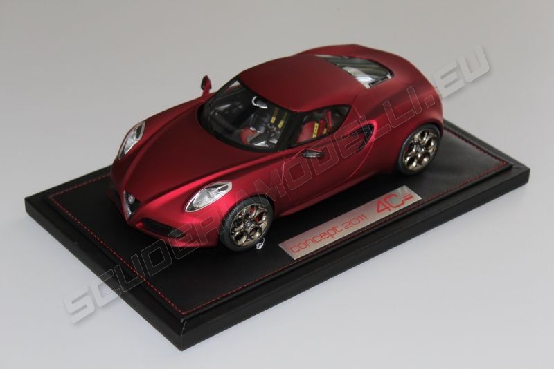 アルファロメオ4C BBR 1／43