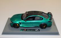 BBR Models  Alfa Romeo Alfa Romeo Giulia GTAM - VERDE MONTREAL / YELLOW - Green Metallic