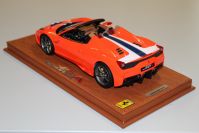 BBR Models  Ferrari Ferrari 458 Speciale A - FLUORESCENT RED / WHITE - Fluorescent Red