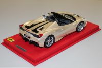 BBR Models  Ferrari Ferrari 458 Speciale A - GRIGIO INGRID - Red Matt