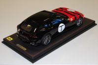 BBR Models  Ferrari Ferrari GTC4 Lusso - ROSSO CORSA / NERO - Red / Black