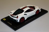 BBR Models  Ferrari Ferrari 488 PISTA - ONE OFF GUCCI VERSION - CARBON #4/4 White / Green