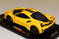 BBR Models  Ferrari Ferrari 488 Pista - GIALLO MODENA - Yellow Modena