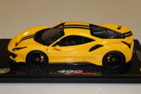 BBR Models  Ferrari Ferrari 488 Pista - GIALLO MODENA - Yellow Modena