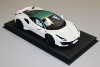 BBR Models  Ferrari Ferrari 488 PISTA - ITALIAN WHITE / GREEN - White / Green