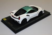 BBR Models  Ferrari Ferrari 488 PISTA - ITALIAN WHITE / GREEN - White / Green