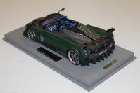 BBR Models  Pagani Pagani Huayra Roadster BC - GREEN MATT - Green Matt