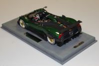 BBR Models  Pagani Pagani Barchetta Zonda - GREEN CARBON - Green / Carbon Fibre