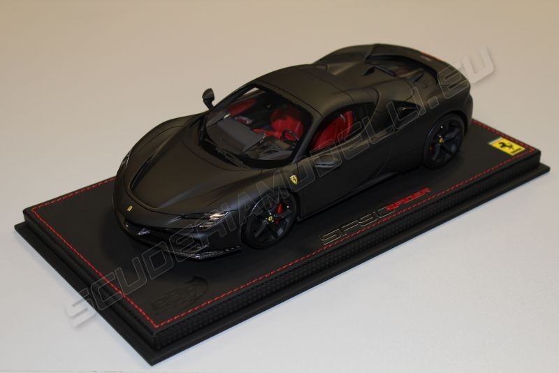 BBR Models  Ferrari Ferrari SF90 Spider Closed Roof - MATT BLACK - Black Matt