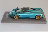 BBR Models 2012 Pagani Pagani Huayra Geneve 2010 - GREEN METALLIC - Green Metallic