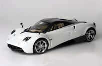 Pagani Huayra Geneve 2010 - PEARL WHITE - [sold out]