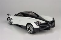 BBR Models 2011 Pagani Pagani Huayra Geneve 2010 - PEARL WHITE - Pearl White / Carbon