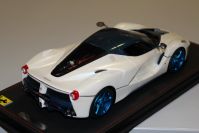 BBR Models  Ferrari Ferrari LaFerrari Aperta - FUJI WHITE / BLUE CARBON - White / Blue