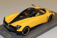 BBR Models 2014 Pagani Pagani Huayra 2014 - YELLOW - Yellow / Carbon