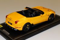 BBR Models 2014 Ferrari Ferrari California T Spider - GIALLO TRISTRATO - Yellow Tristrato