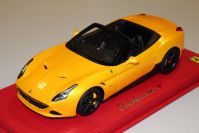 BBR Models 2014 Ferrari Ferrari California T Spider - GIALLO TRISTRATO - LUXURY - Yellow Tristrato