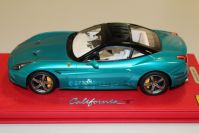 BBR Models 2014 Ferrari Ferrari California T - GREEN METALLIC - SIGNATURE - Green Metallic