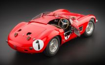 CMC Exclusive 1958 Maserati Maserati 300S - 24H Le Mans #1 - Red