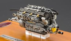 CMC Exclusive 1958 Maserati Maserati 300S - ENGINE - Silver