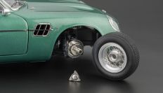 CMC Exclusive 1961 Aston Martin Aston Martin DB4 GT Zagato - GREEN - Green Metallic