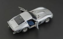 CMC Exclusive  Ferrari Ferrari 250 GTO - SILVER - Silver