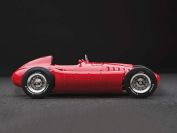 CMC Exclusive 1954 Lancia Lancia / Ferrari D50 - RED - Red