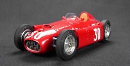 CMC Exclusive 1955 Lancia Lancia / Ferrari D50 #30 - RED - Red