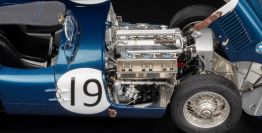 CMC Exclusive 1954 Jaguar Jaguar C-Type - Ecurie Ecosse #19 - Blue metallic