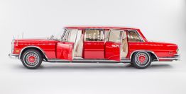 CMC Exclusive  Mercedes-Benz Mercedes - Benz Pullman - RED BARON - Red