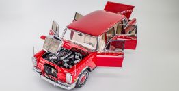 CMC Exclusive  Mercedes-Benz Mercedes - Benz Pullman - RED BARON - Red