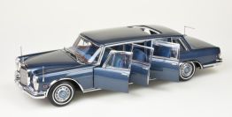 CMC Exclusive  Mercedes-Benz Mercedes - Benz Pullman - KING OF ROKK Blue