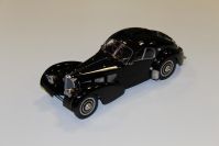 CMC Exclusive 1938 Bugatti Bugatti Type 57 SC Atlantic Black