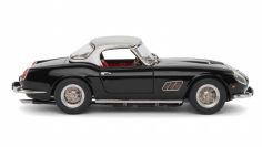 CMC Exclusive 1961 Ferrari Ferrari 250 GT SWB California Spyder - BLACK - Black