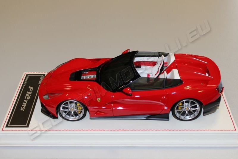 Davis - Giovanni Ferrari F12 TRS - RED / WHITE - #06/06