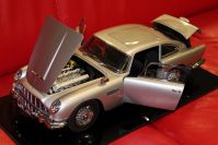 Eaglemoss  Aston Martin Aston Martin DB5 - 007 James Bond - Silver
