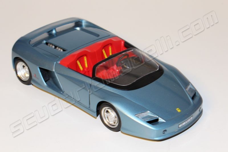 Ferrari Mythos 1/18スケール ミニカー 赤 FERRARI PININFARINA MYTHOS