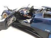 LCD-Models  Pagani Pagani Zonda HP Barchetta - CARBON BLUE - Red Matt