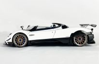 LCD-Models  Pagani Pagani Zonda HP Barchetta - WHITE - White