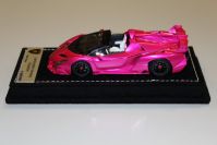 Looksmart 2014 Lamborghini 43 Lamborghini Veneno Roadster - PINK FLASH - Pink Flash